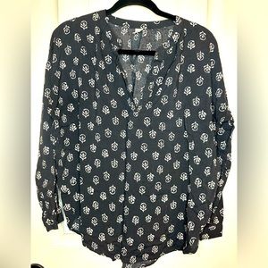 Old Navy blouse M